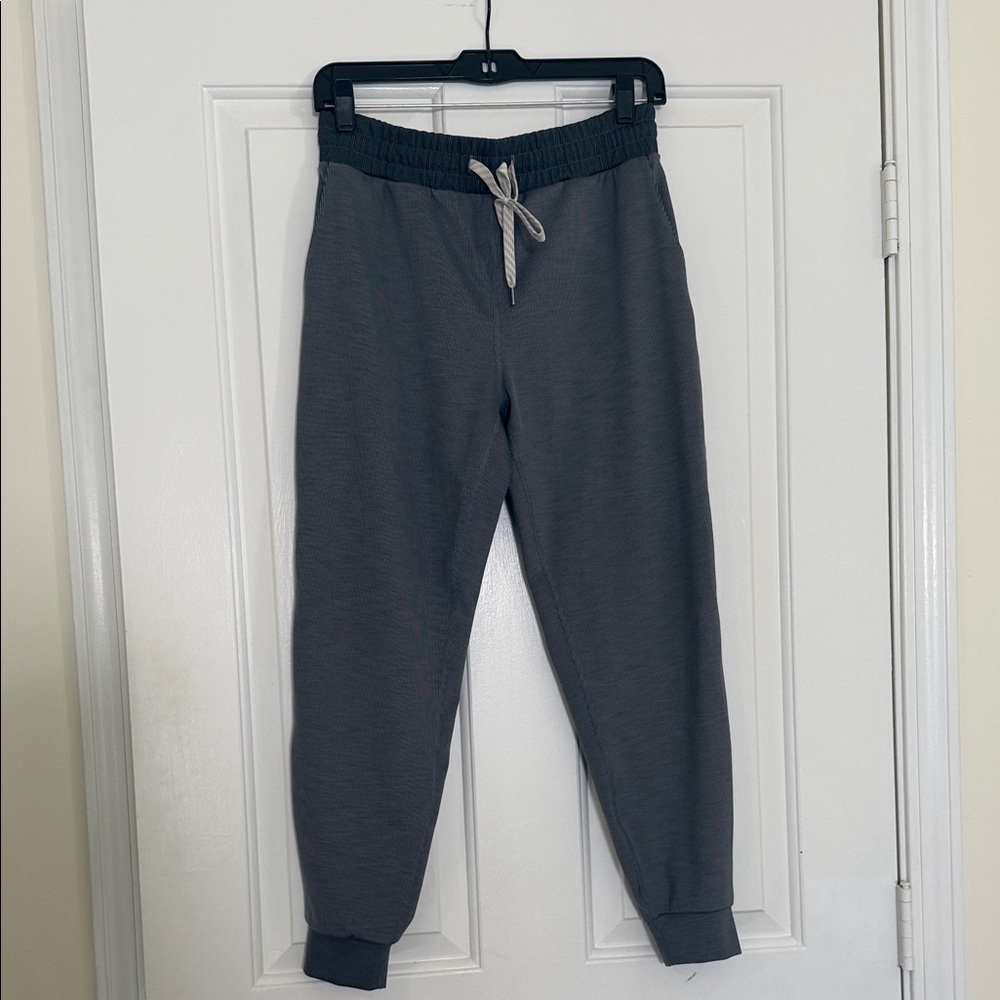 Vuori pinstripe  joggers
